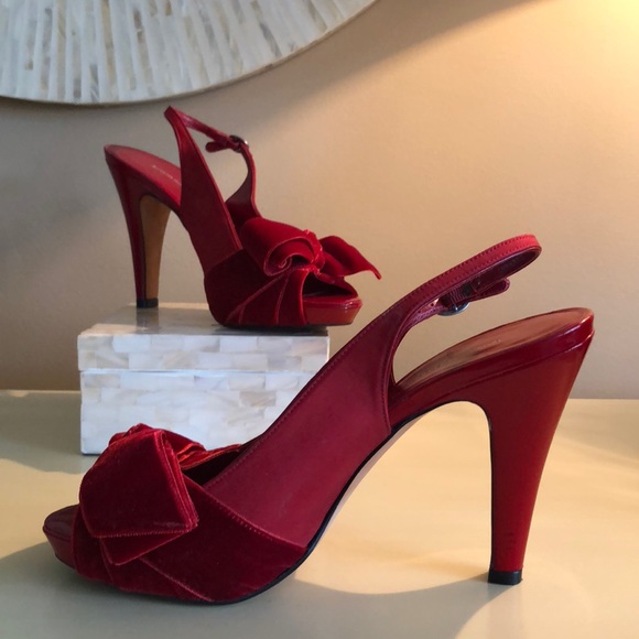 Banana Republic Shoes - Beautiful Red Slingback Pumps with Velvet Bows